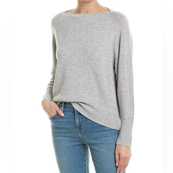 $295 NWT Vince Wool Cashmere Boat- Neck Heather Gray Sweater - Picture 1 of 8